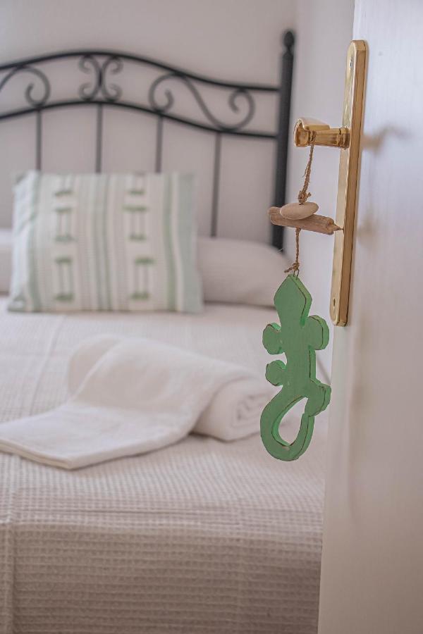 Beach Apartamentos 加鲁查 外观 照片